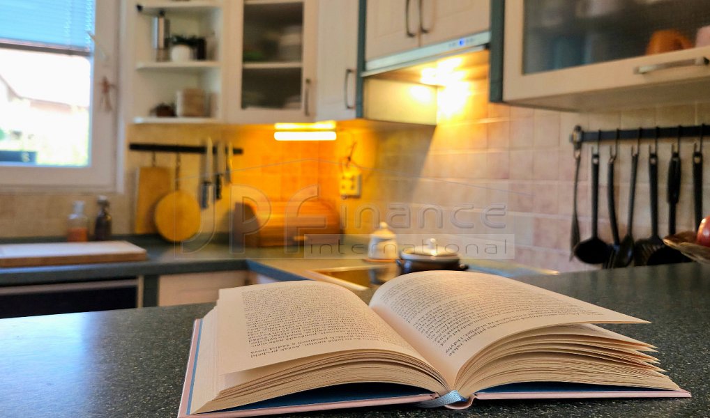 Prodej domu 100 m² s pozemkem 897 m², Tišice – náhled fotky 5