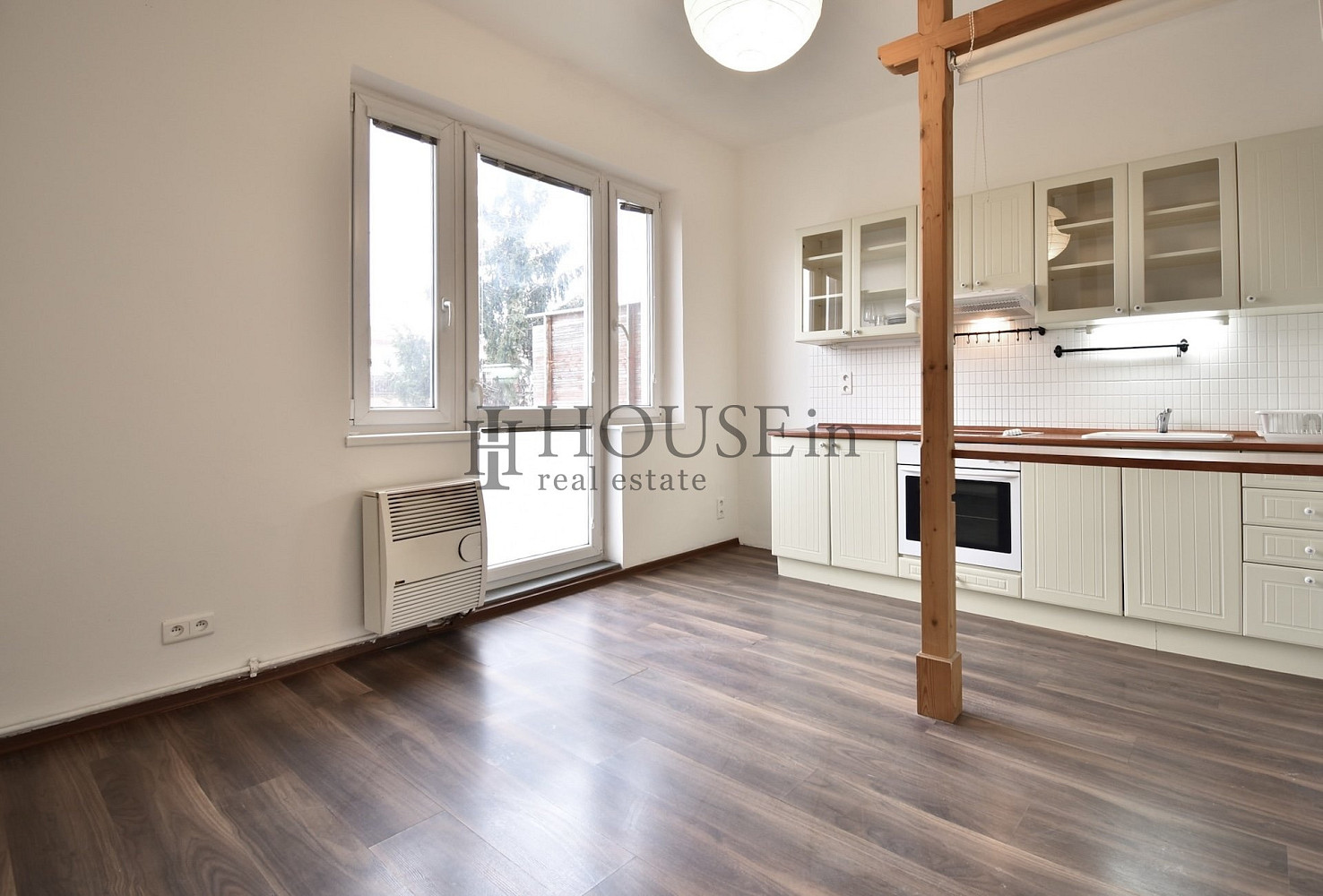 Pronájem bytu 2+kk 40 m² – fotografie 5