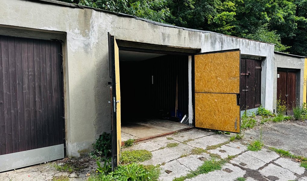 Pronájem garáže, 20 m², Most, Litvínov