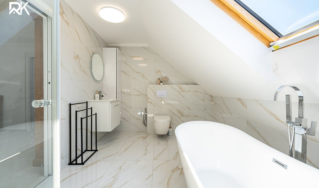 Prodej domu 279 m² s pozemkem 1 184 m², Grunta – náhled fotky 14