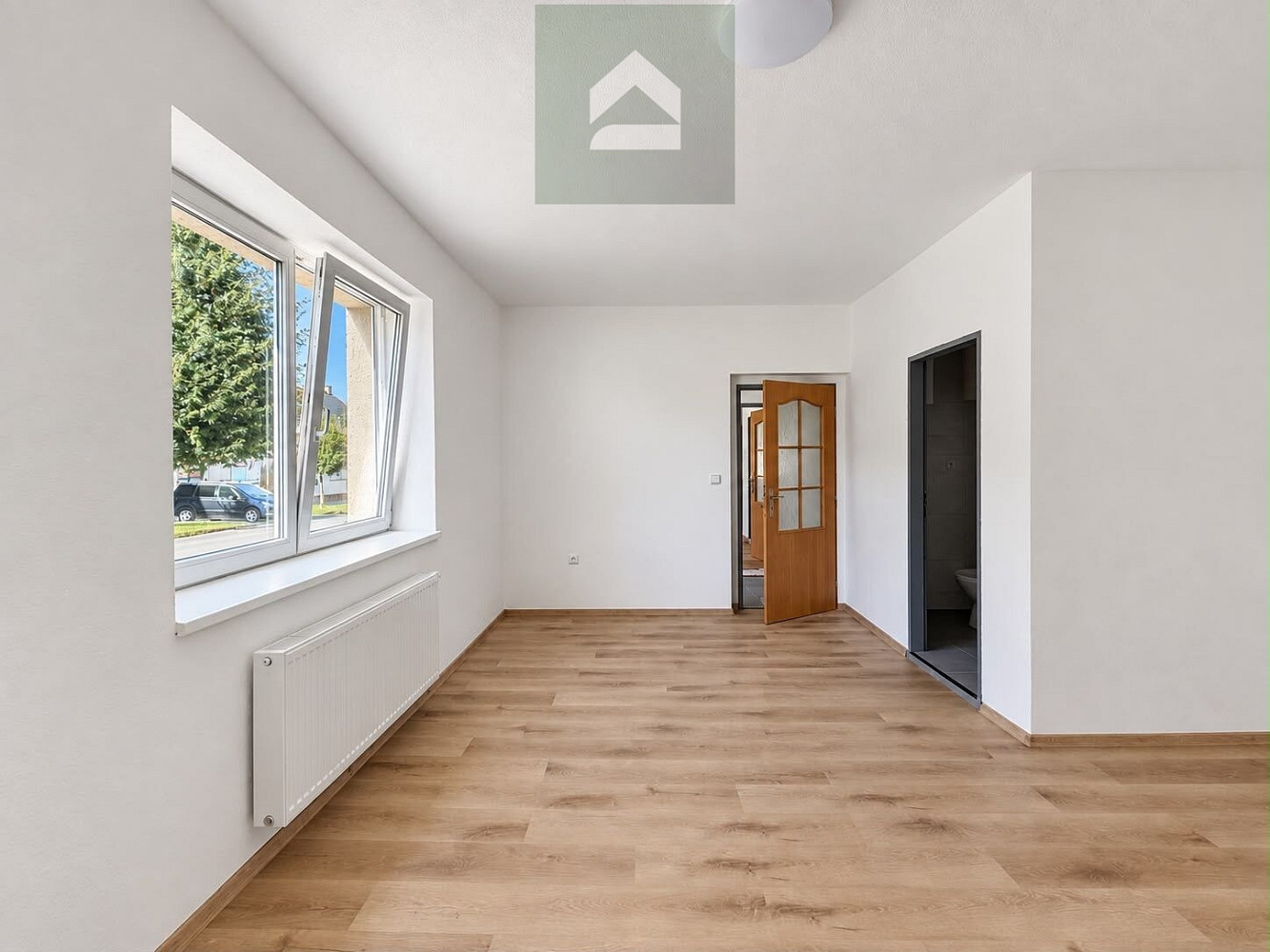 Pronájem bytu 3+kk 68 m² – fotografie 5