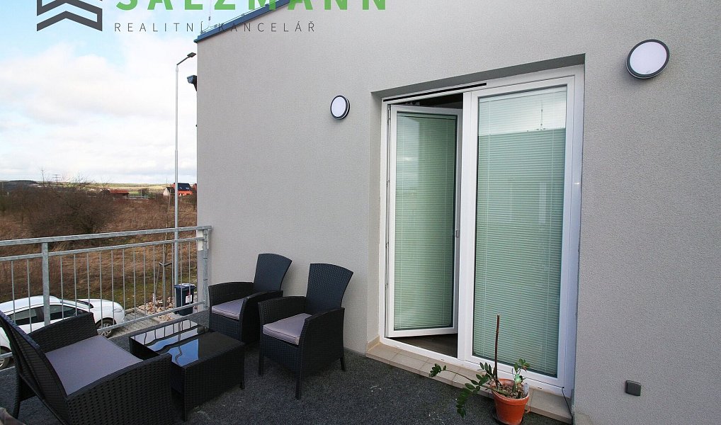Pronájem bytu 4+kk 82 m², Vochov – náhled fotky 6