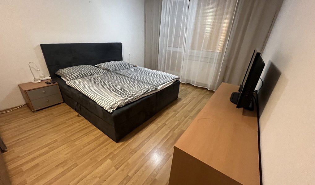 Prodej bytu 2+1 65 m², Uherské Hradiště – náhled fotky 9