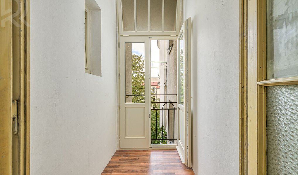 Prodej bytu 2+1 75 m², Praha – náhled fotky 8