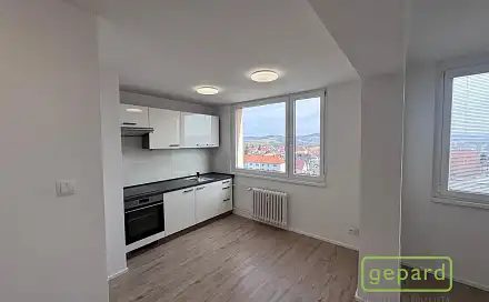 Pronájem bytu 1+kk 35 m²