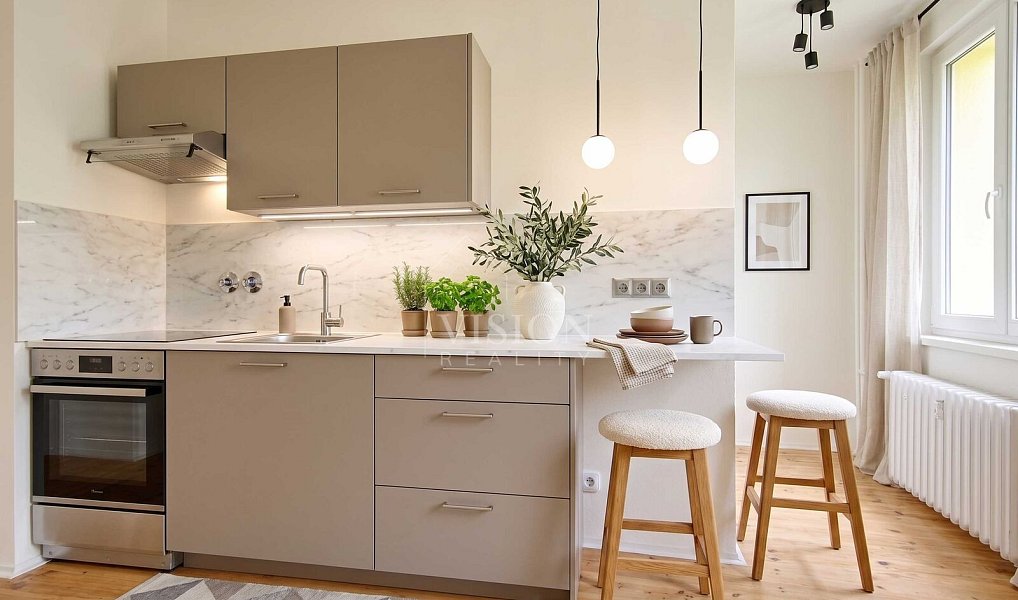 Prodej bytu 4+1 65 m², Jindřichův Hradec – náhled fotky 11