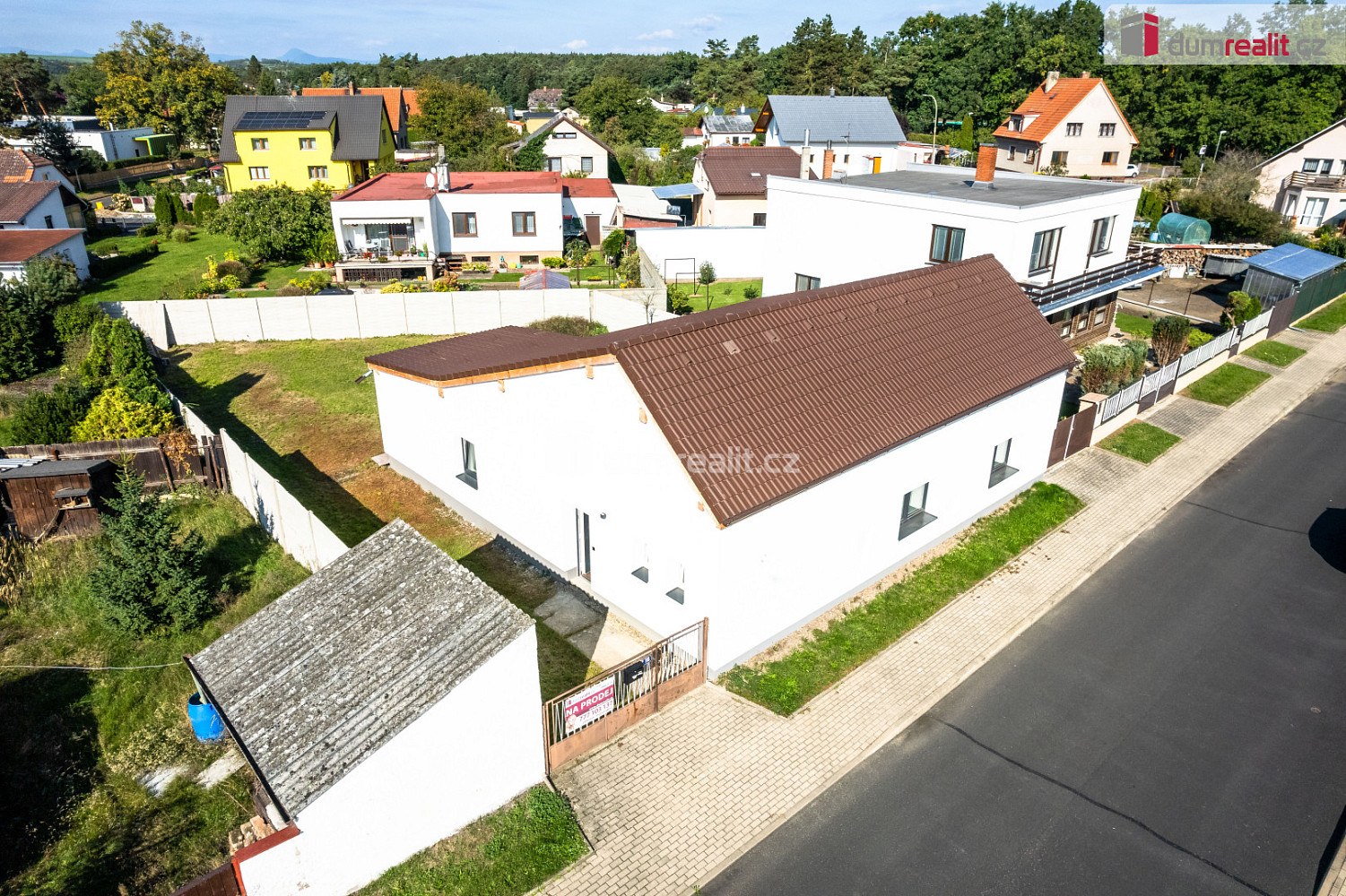 Prodej domu 460 m² s pozemkem 225 m²