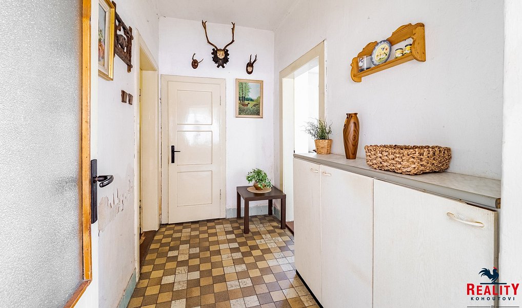Prodej domu 143 m² s pozemkem 554 m², Roudná – náhled fotky 28