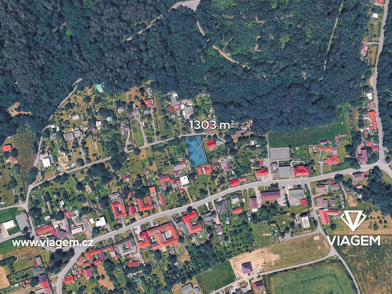 Prodej stavebního pozemku 488 m² – fotografie 2