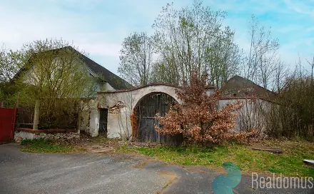 Prodej chaty/chalupy 502 m² s pozemkem 6 096 m², Bečice, okres Tábor