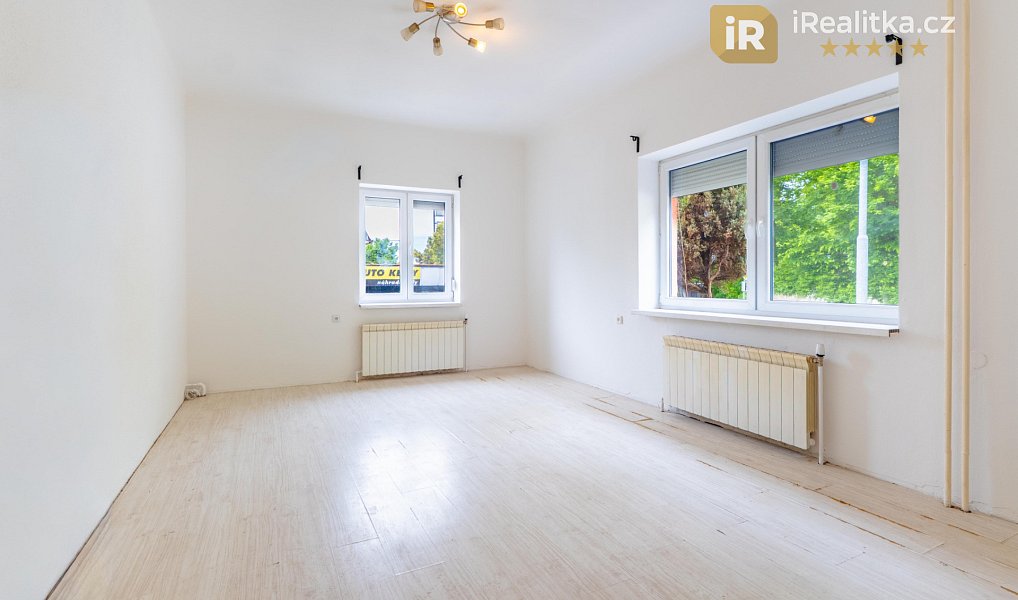 Prodej domu 75 m² s pozemkem 1 732 m², Holice – náhled fotky 4