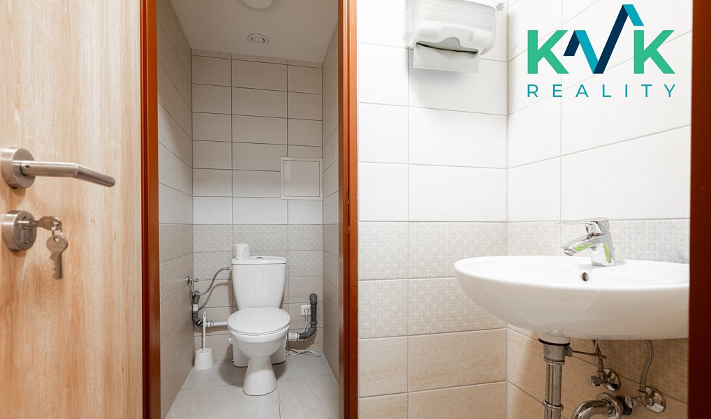 Prodej kanceláře 92 m², Karlovy Vary – náhled fotky 15