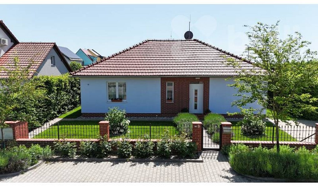 Prodej domu 165 m² s pozemkem 861 m², Skrbeň – náhled fotky 14