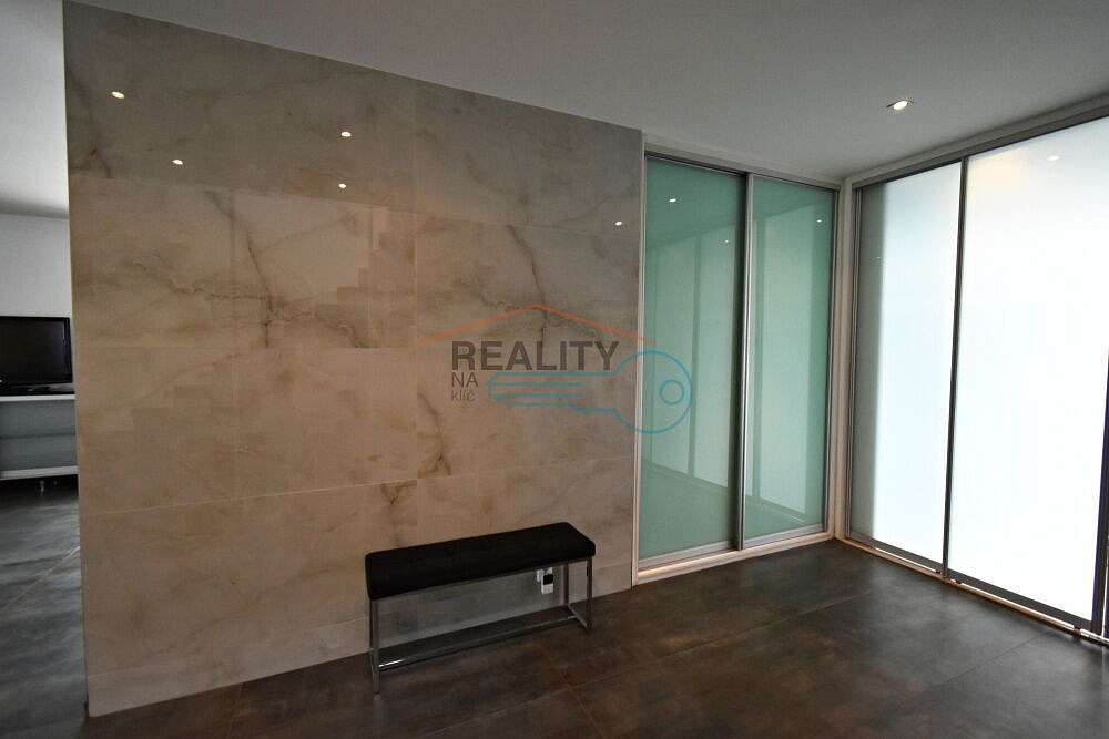 Prodej domu 170 m² s pozemkem 815 m² – fotografie 3