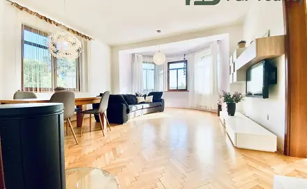 Pronájem bytu 4+1 103 m², V břízkách, Senohraby, okres Praha-východ