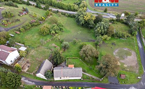 Prodej stavebního pozemku 1 254 m², Liběšice - Dolní Chobolice, okres Litoměřice