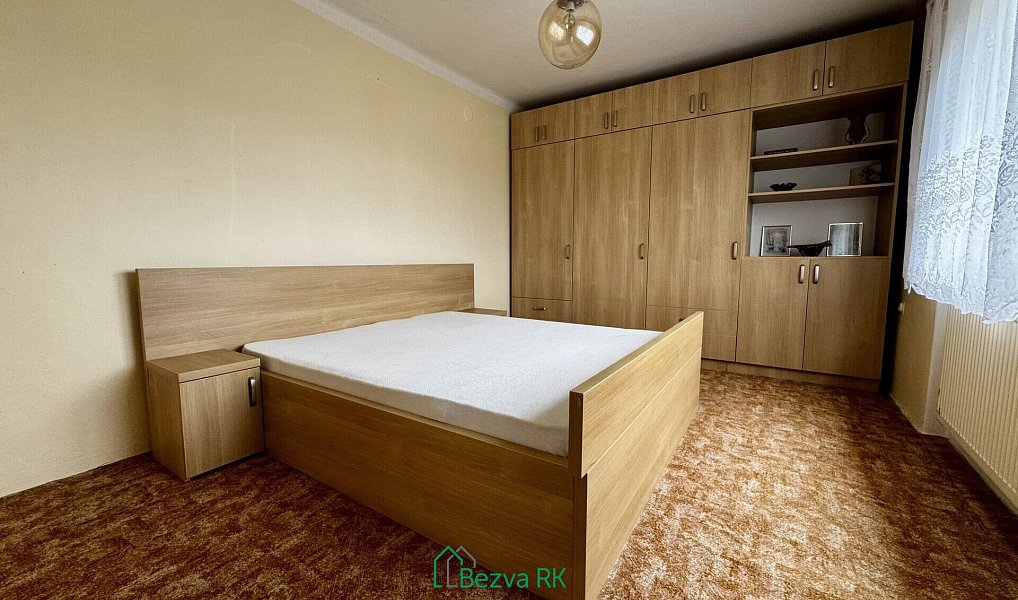 Prodej domu 275 m² s pozemkem 789 m², Zbiroh – náhled fotky 10