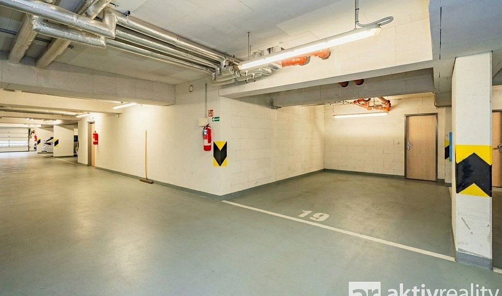 Prodej bytu 3+kk 71 m², Praha – náhled fotky 25