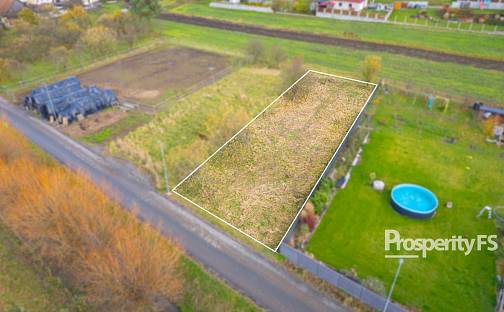 Prodej stavebního pozemku 746 m², Knínice, okres Blansko