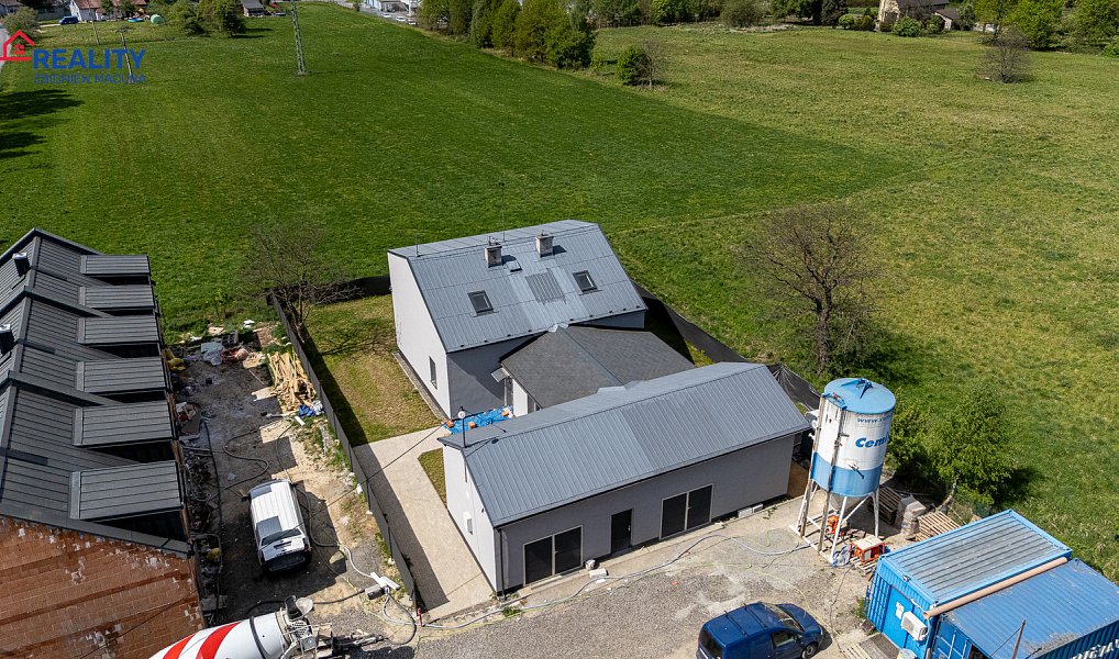 Prodej domu 270 m² s pozemkem 624 m², Karviná – náhled fotky 2
