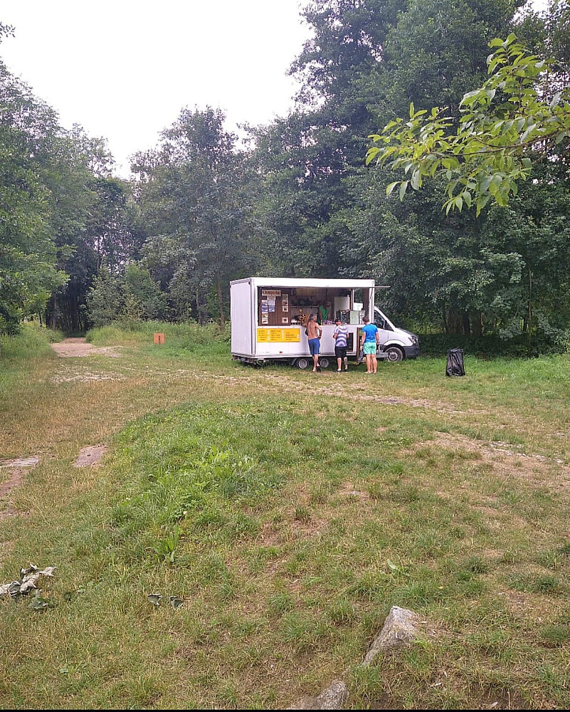 Prodej komerčního pozemku 795 m² – fotografie 3