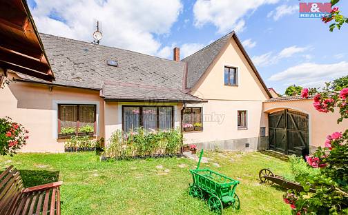 Prodej domu 124 m² s pozemkem 719 m², Husovo náměstí, Mladá Vožice, okres Tábor