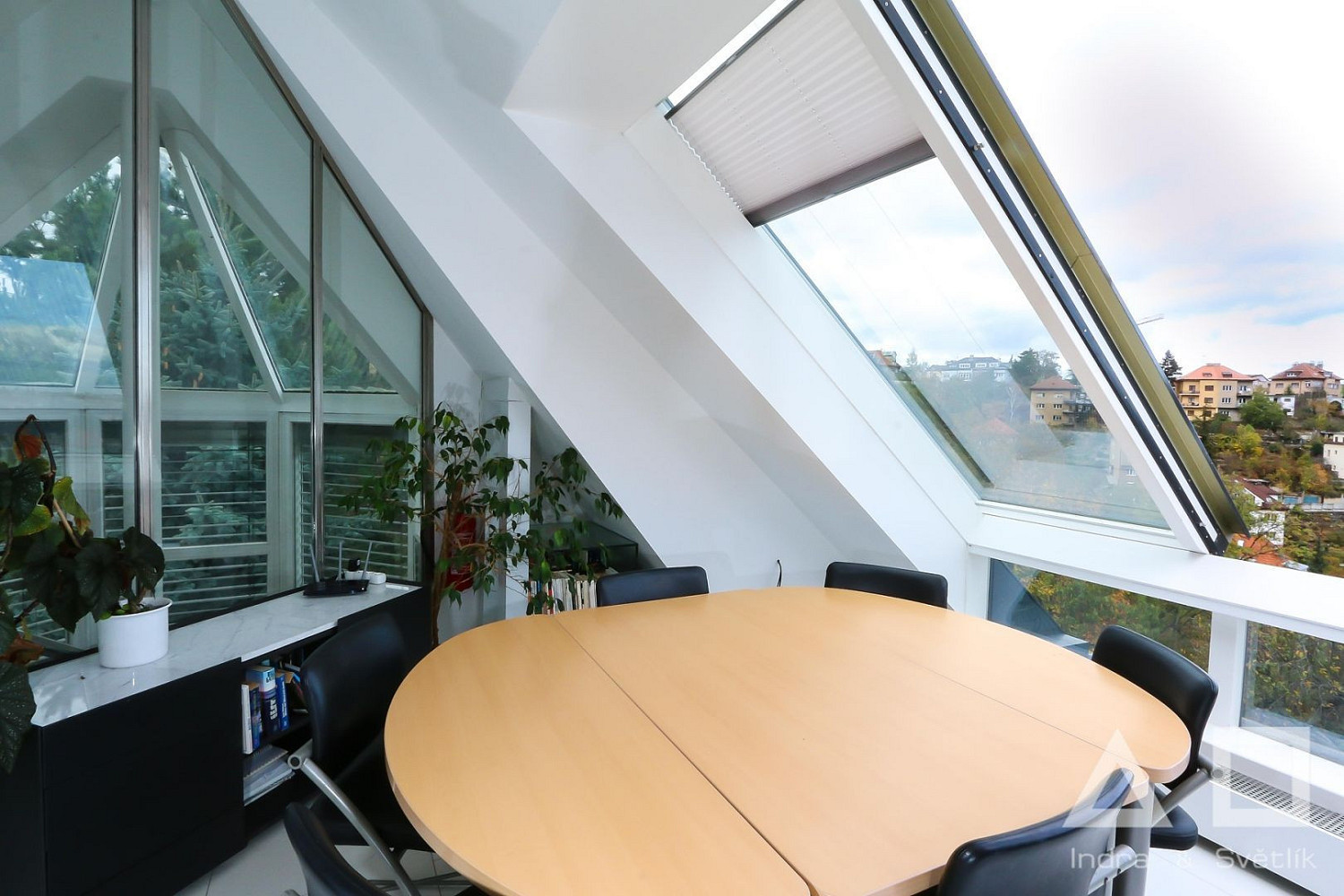 Pronájem kanceláře 114 m² – fotografie 4