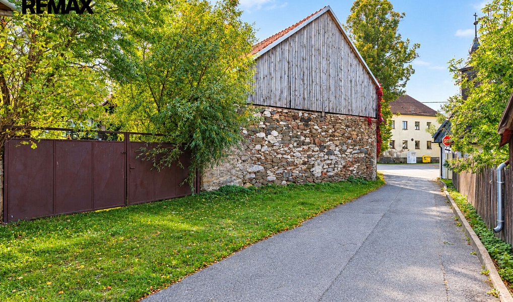 Prodej chaty/chalupy 330 m² s pozemkem 1 643 m², Sklené nad Oslavou – náhled fotky 5