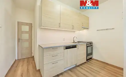 Prodej bytu 2+1 52 m², Mochovská, Praha 9 - Hloubětín