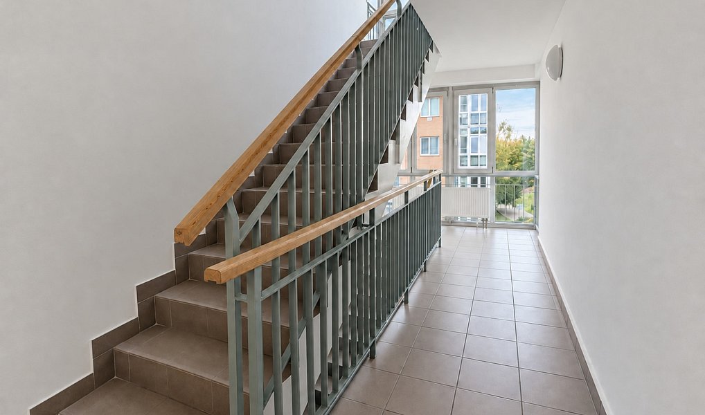 Pronájem bytu 1+kk 25 m², Praha – náhled fotky 18