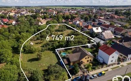 Prodej stavebního pozemku 6 749 m², Městec Králové, okres Nymburk