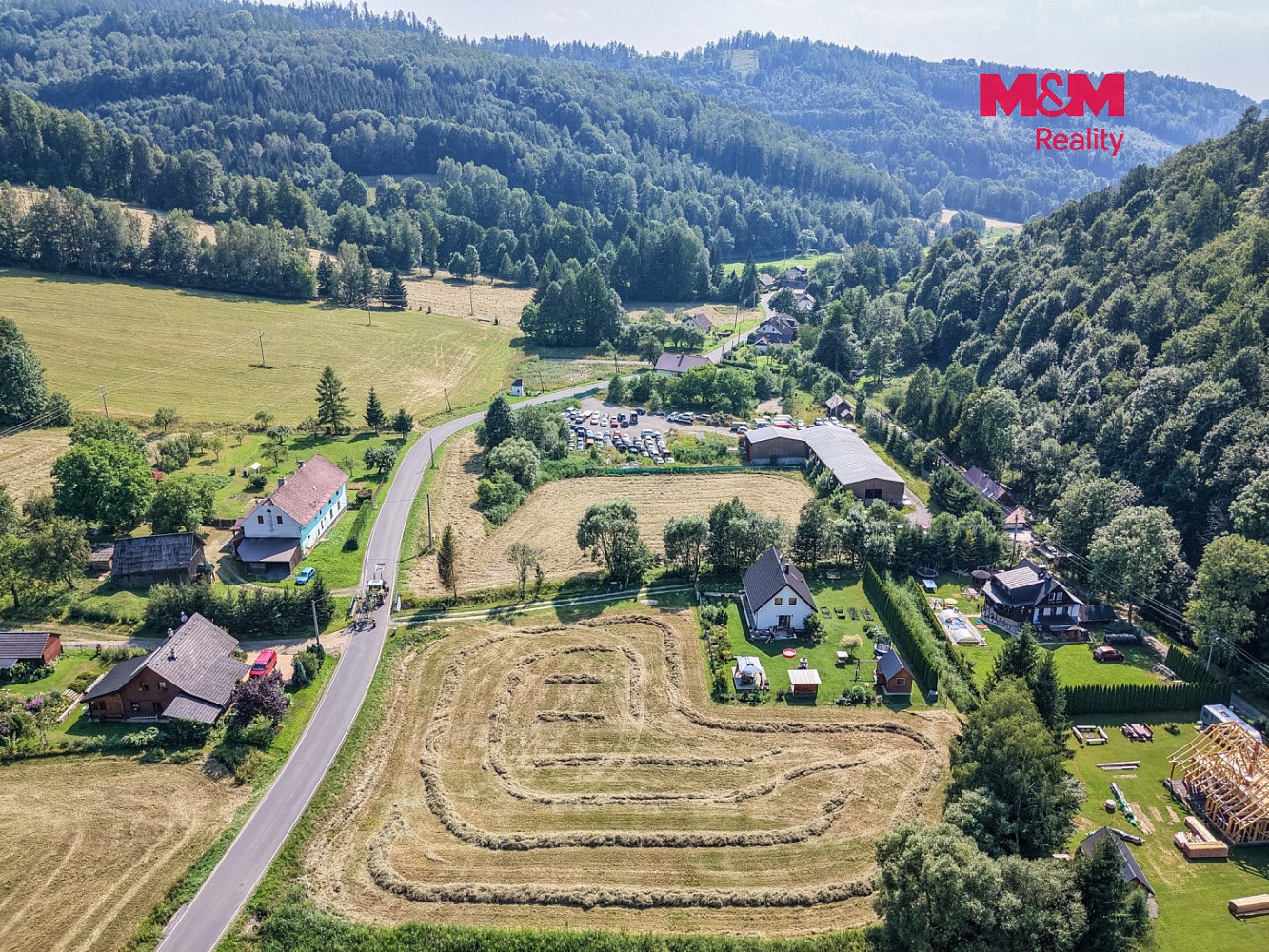Prodej stavebního pozemku 2 274 m² – fotografie 5
