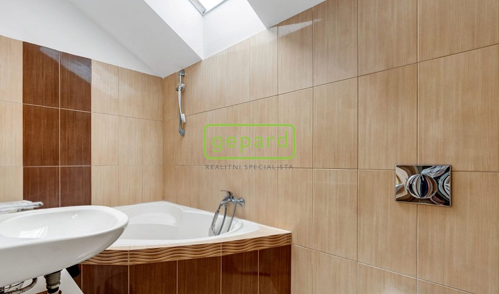 Prodej domu 91 m² s pozemkem 204 m², Bašť – náhled fotky 7
