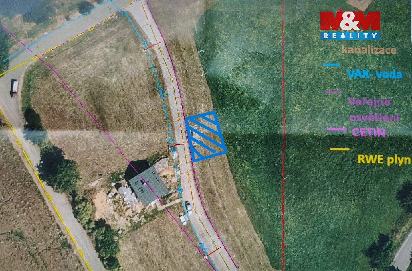Prodej stavebního pozemku 827 m² — photo 3