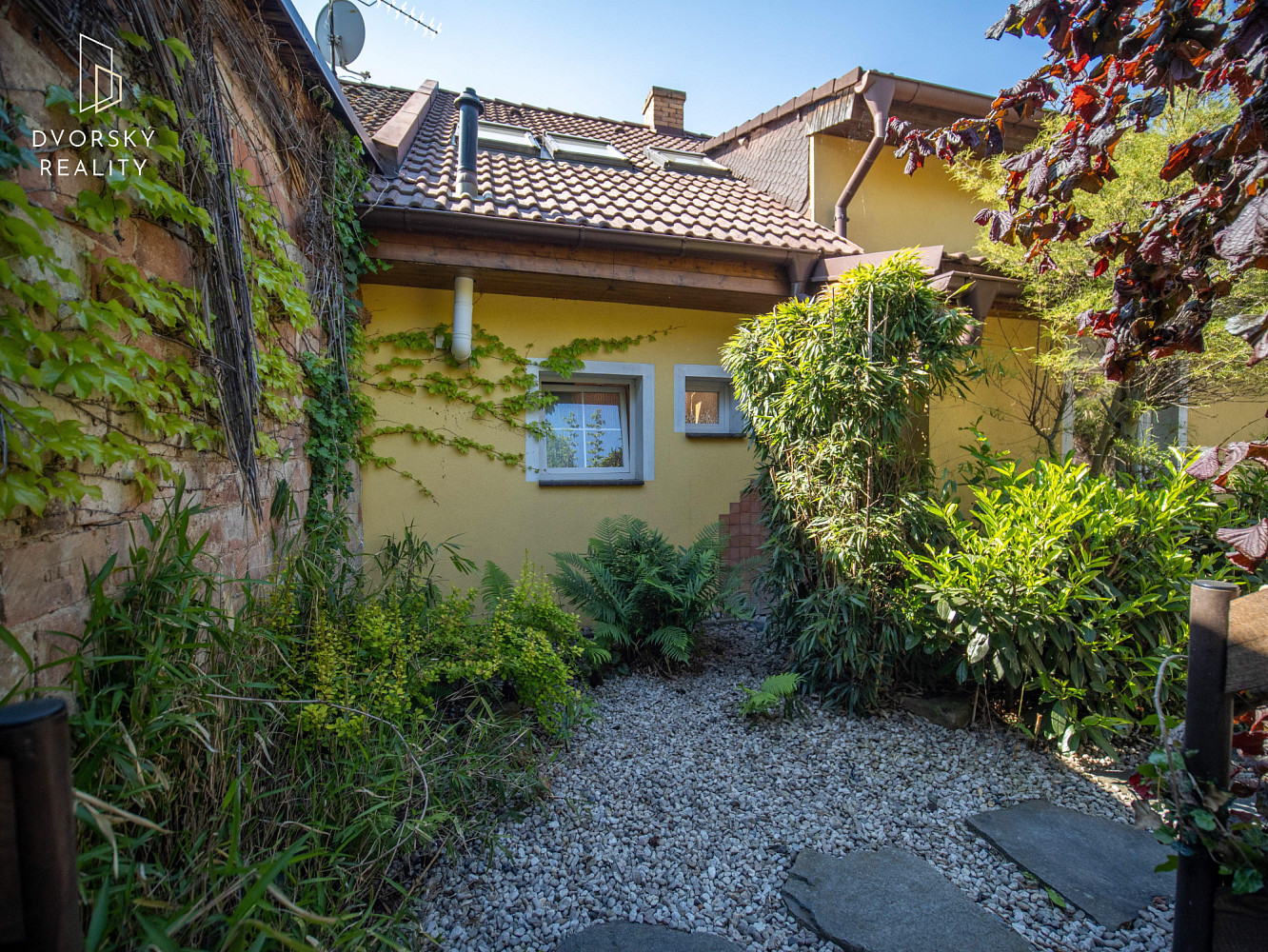 Prodej domu 187 m² s pozemkem 527 m² – další