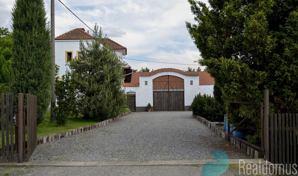 Prodej zemědělského objektu 726 m², Skrýchov u Malšic – náhled fotky 5