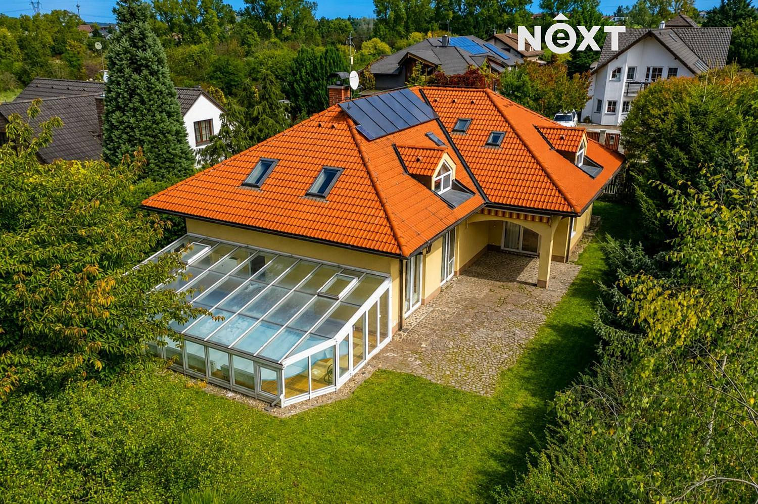 Prodej domu 337 m² s pozemkem 915 m² – fotografie 5