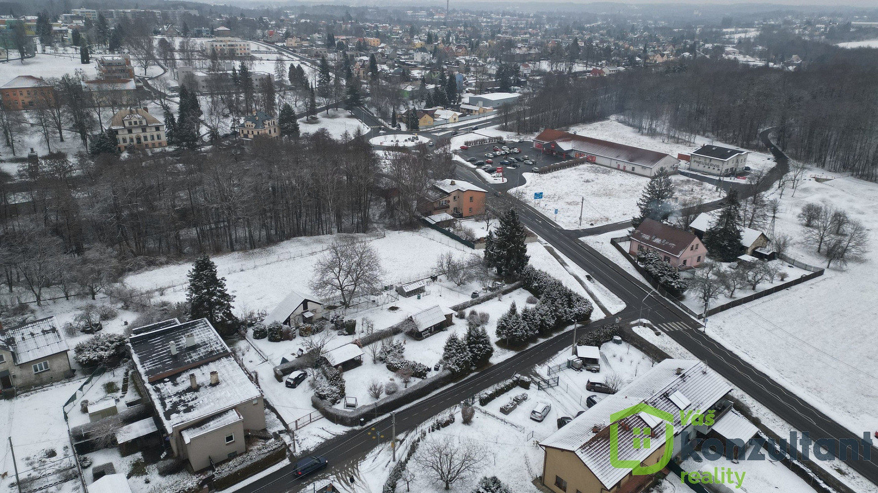 Prodej stavebního pozemku 379 m² – fotografie 5