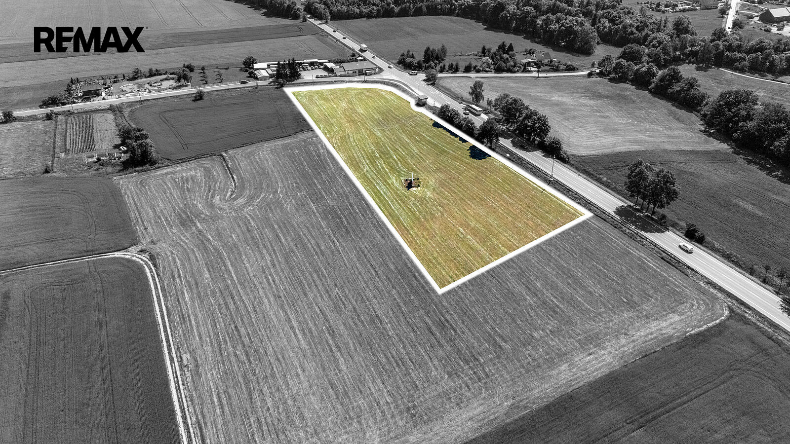 Prodej komerčního pozemku 12 804 m²