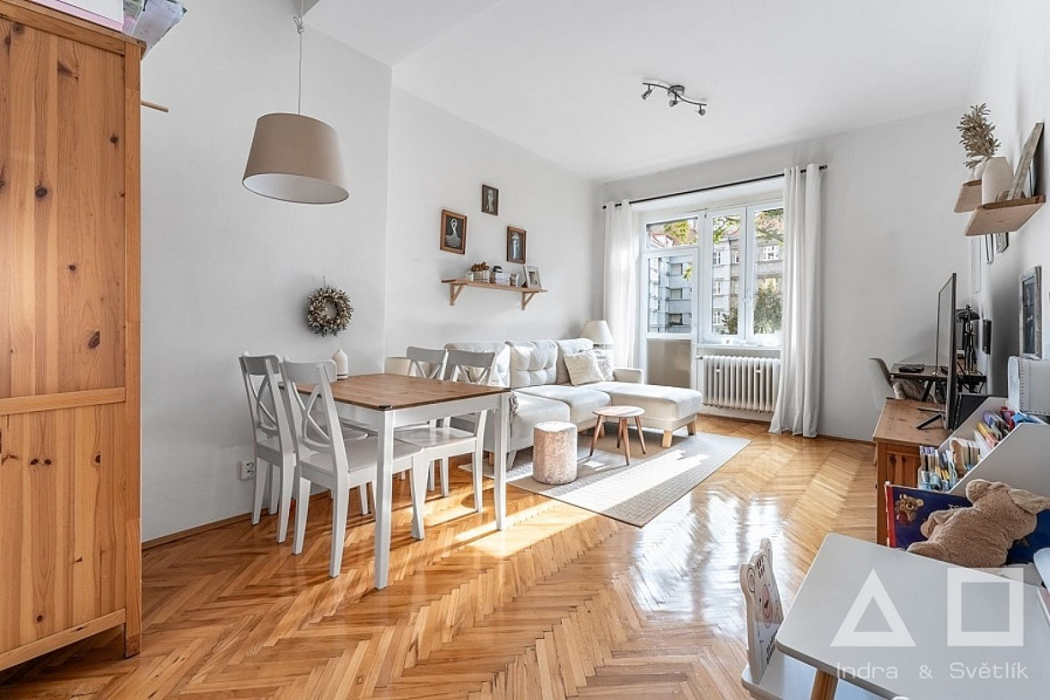 Pronájem bytu 2+1 61 m², Praha