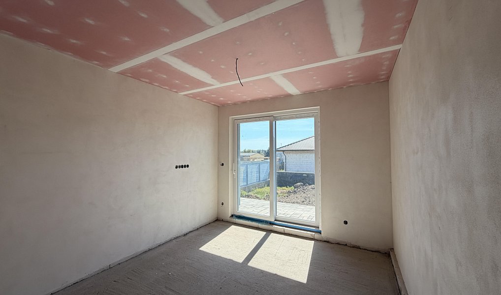 Prodej domu 200 m² s pozemkem 841 m², Sukorady – náhled fotky 15