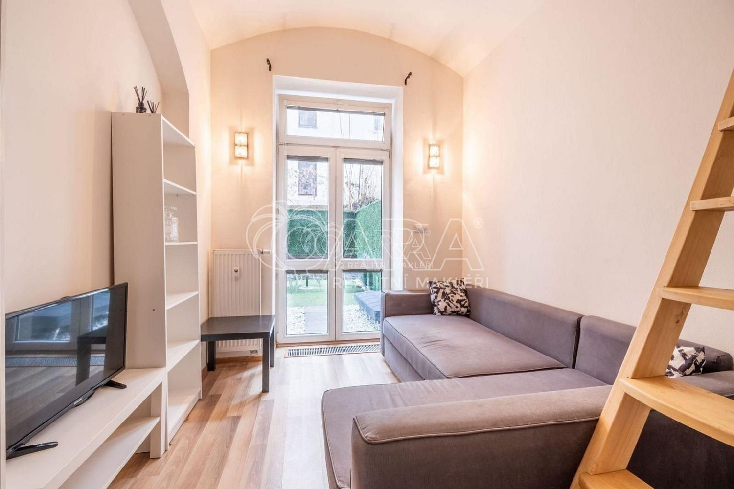 Pronájem bytu 1+kk 45 m² — photo 4