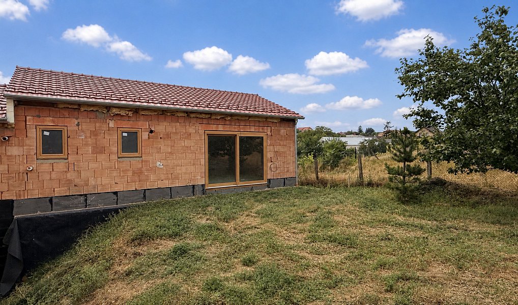 Prodej bytu 3+kk 81 m², Holubice – náhled fotky 12