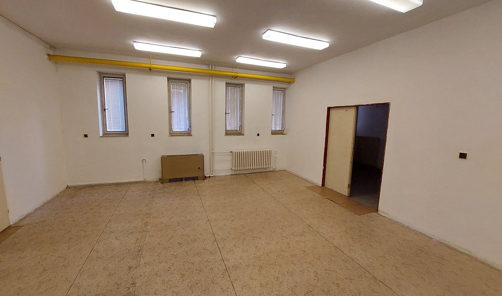 Pronájem skladovacích prostor 25 m², Rokycany – fotka 1 z 5