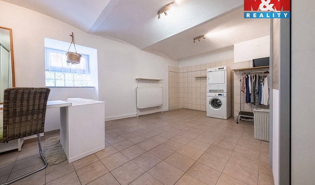 Prodej domu 300 m² s pozemkem 3 109 m², Pluhův Žďár – náhled fotky 11