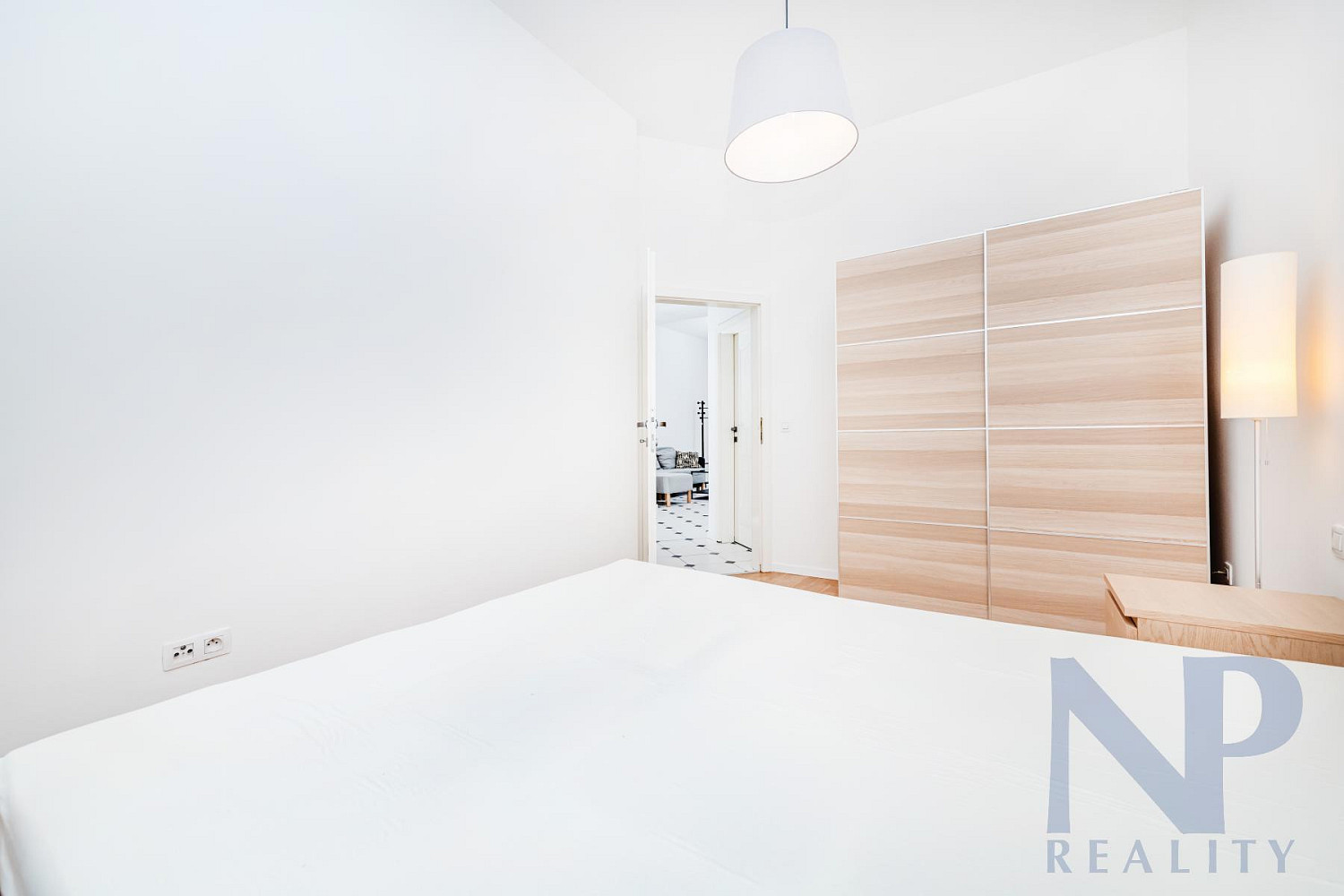 Pronájem bytu 3+kk 54 m² – pohled 6