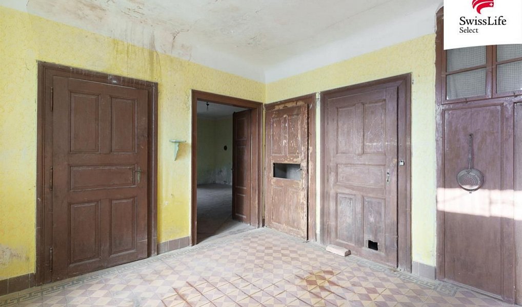 Prodej domu 620 m² s pozemkem 6 027 m², Klobuky – náhled fotky 10