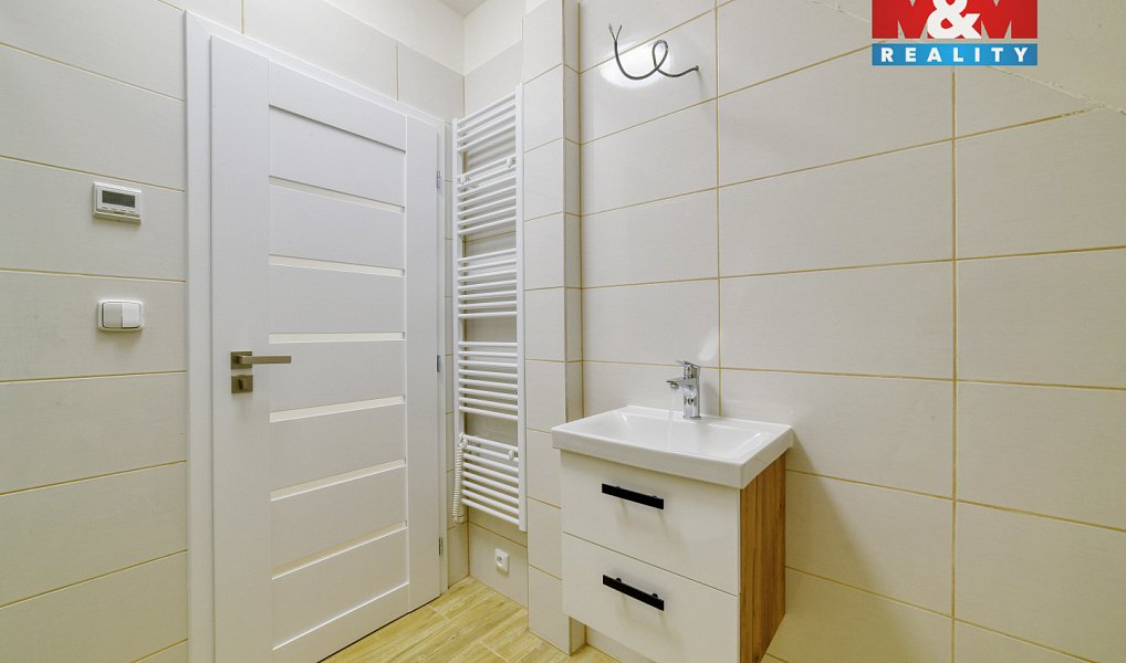 Pronájem bytu 3+kk 74 m², Luby – náhled fotky 20
