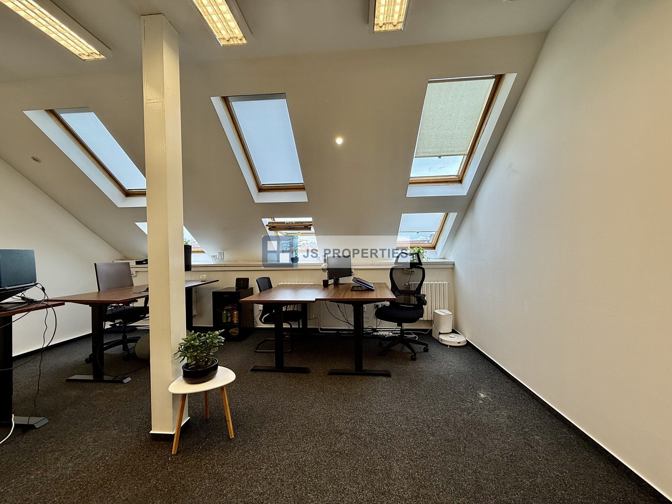 Pronájem kanceláře 47 m² — photo 5