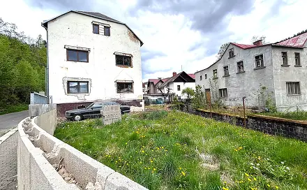 Prodej domu 300 m² s pozemkem 377 m², V zátiší, Kraslice, okres Sokolov